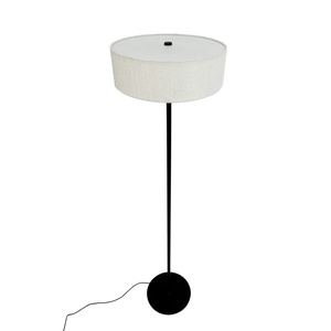 Dyberg Larsen Calix Vloerlamp Naturel/ Zwart