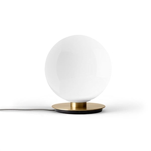 MENU TR Tafel- en Wandlamp Geborsteld Messing M. Glanzende Opaalbol