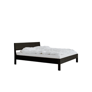 Rye Sleep Owner Bedframe 140x200 Zwart Gebeitst Eiken