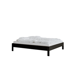 Rye Sleep Owner Bedframe Zonder Hoofdbord 160x200 Zwart Gebeitst Eiken