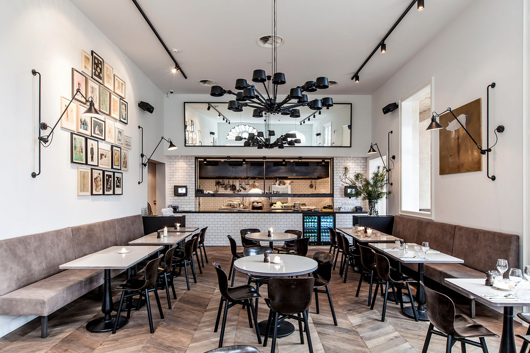 Tonone designlampen met een industriële look - Bekijk meer lampen van Tonone op AndLight!